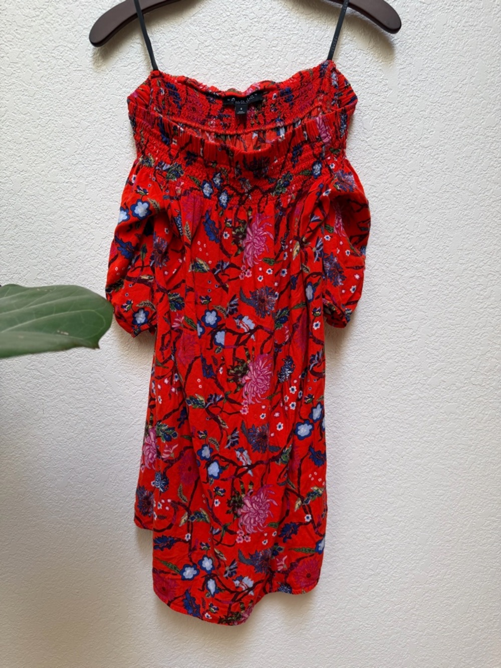 Laundry by Shelli Segal Red Floral Off Shoulder Dress Size 6